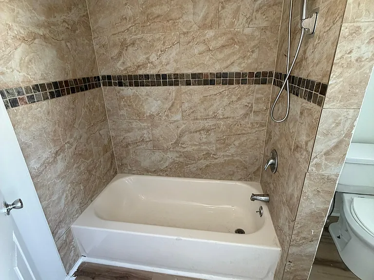 89 Oraton St #2 — Photo 16