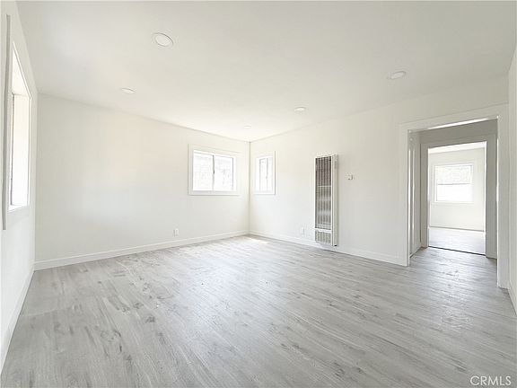 3rd image of 1700 W 153rd St