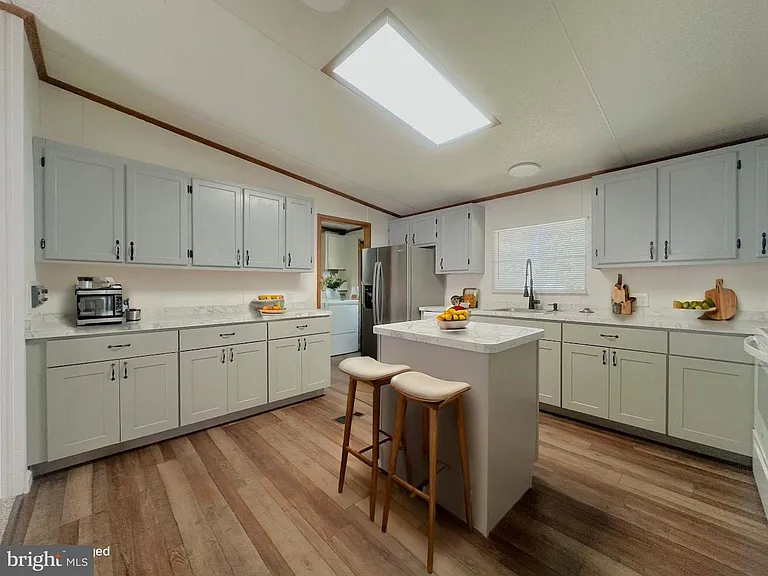 107 Melvin Ave — Photo 6