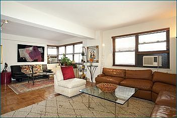 2nd image of 11 E 87th St APT 9H