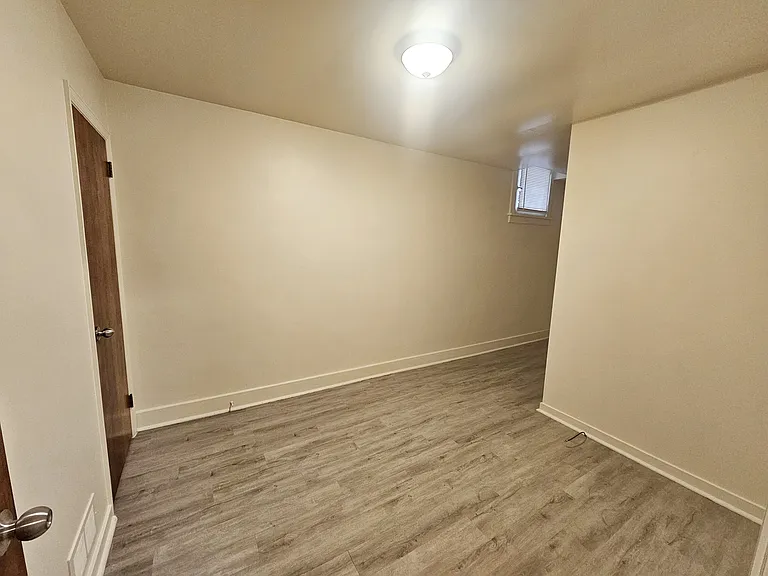 20 Sankey Ave — Photo 4