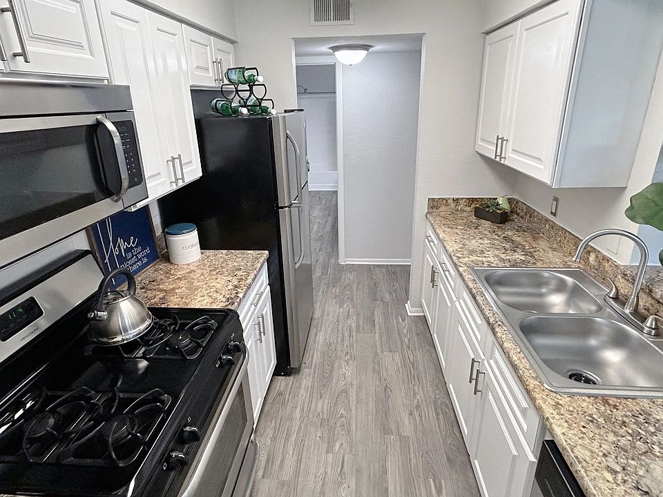 Our galley-style kitchens inspire culinary delight, inviting you to fall in love with the art of cooking.