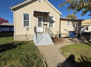 1015 8th St, La Salle, IL 61301