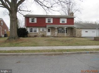21 E Walnut St, Cleona, PA 17042