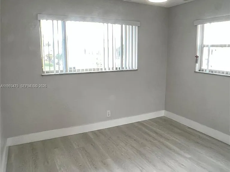 6990 NW 17th St — Photo 10