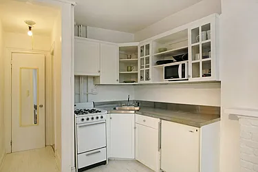 Rented by STARK CHARLES