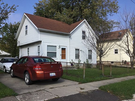 3rd image of 32328 Church St