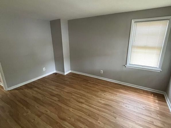 4016 Edgewood Rd FLOOR 1