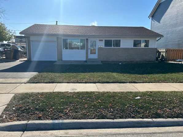 19 E Nevada Ave, Glendale Hts, IL 60139
