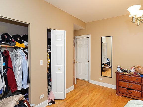 4th image of 2712 N Fairfield Ave APT 2N