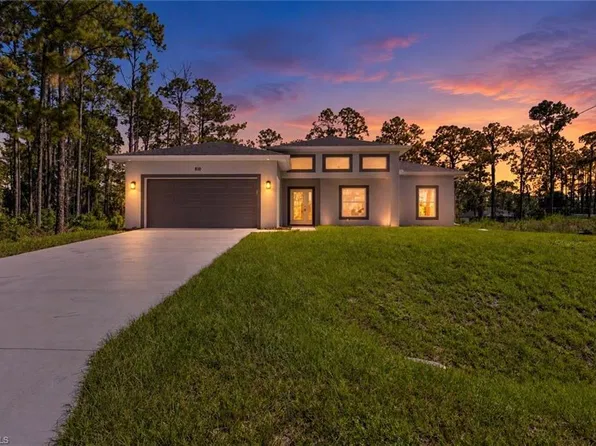 810 Jackson AVE, LEHIGH ACRES, FL 33972