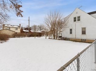 6147 Williamson St, Dearborn, MI 48126