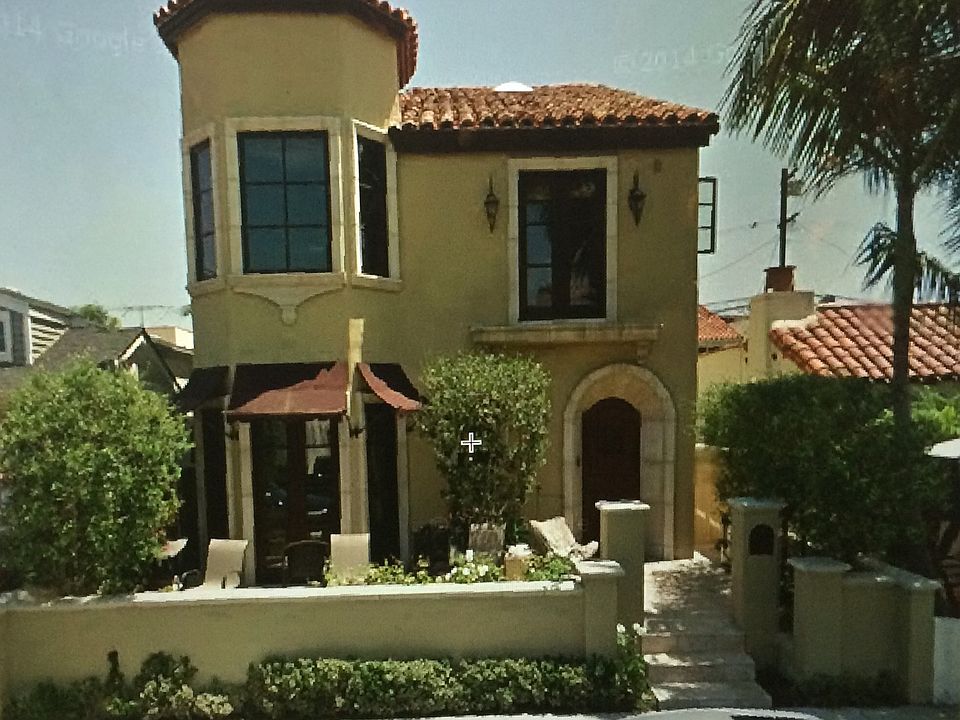 1st image of 216 Glendora Ave