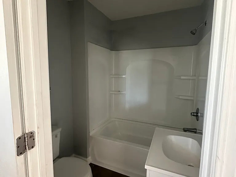 825 Humler St — Photo 5