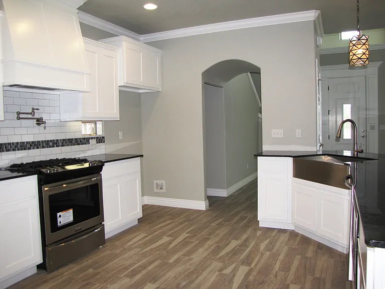 545 N Salem Rd — Photo 4