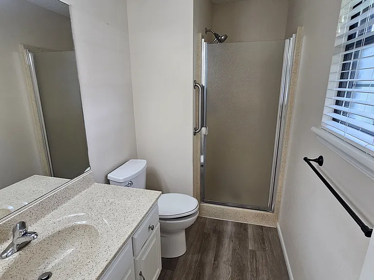 2412 NW 8th St — Photo 27