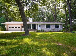 4806 Goodrich Rd W, Valparaiso, IN 46385