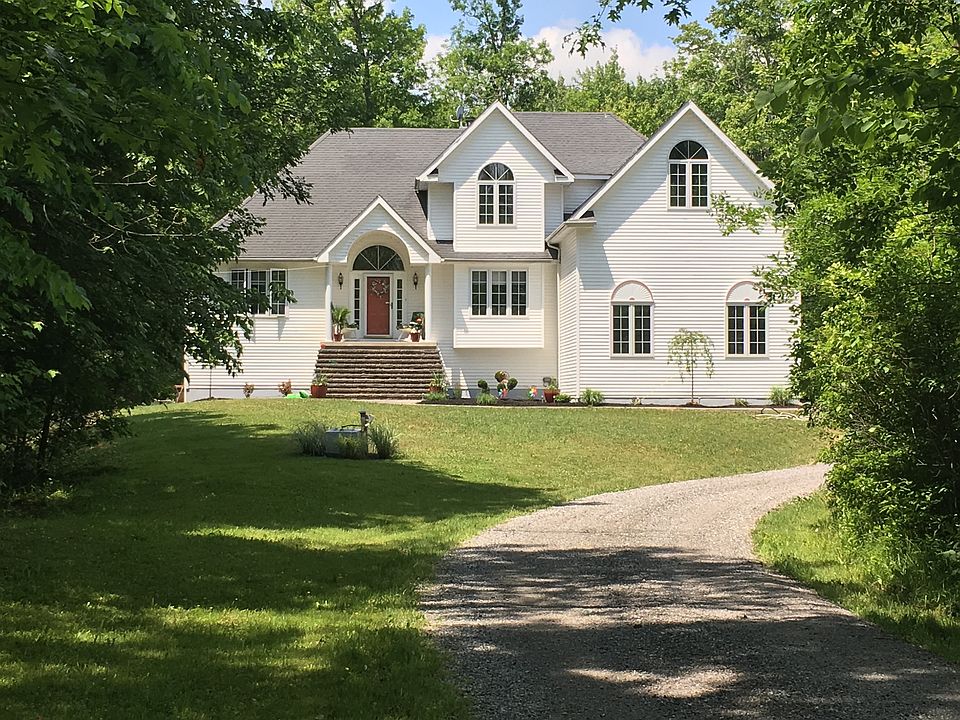 front from 2/3 down drive