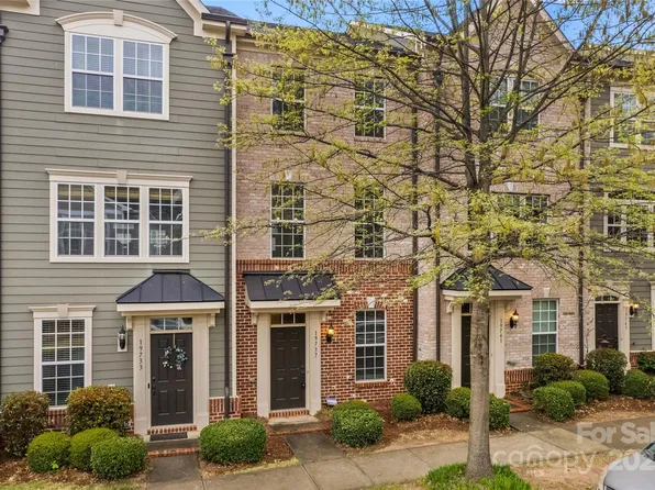 19737 Playwrights Way, Cornelius, NC 28031