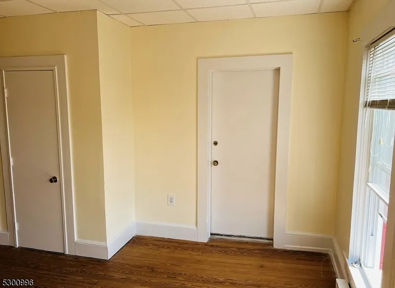 1 bed, 1.0 bath, $1,200 — Photo 4
