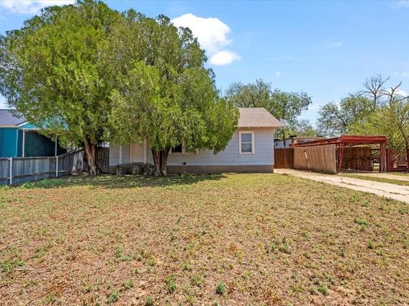 1211 Avenue L, Levelland, TX 79336
