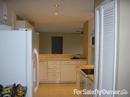 3rd image of 1147 Pilgrim Ave