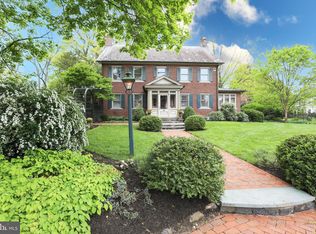 70 S West St, Doylestown, PA