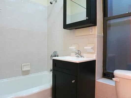 Rented by Mason Group LLC | media 12