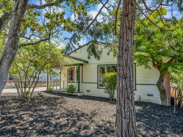 215 E Spring Street, Napa, CA 94559