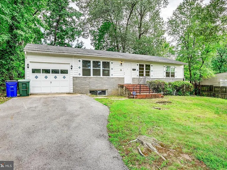 4830 Indian Ln — Photo 1