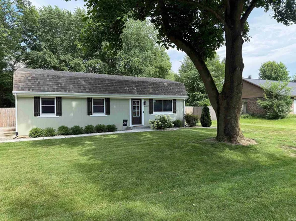 4407 Lake Villa Dr, West Lafayette, IN 47906