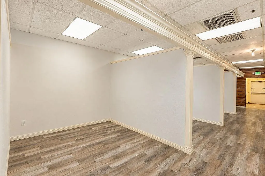 Studio, $1,603 — Photo 4