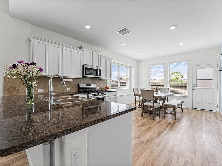 26003 Amber Pearl Dr — Photo 9