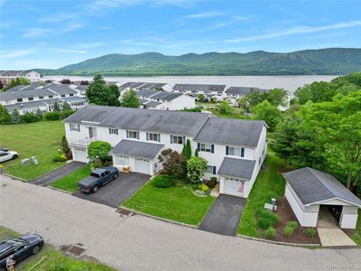 221 Tamerisk Lane, New Windsor, NY, 12553