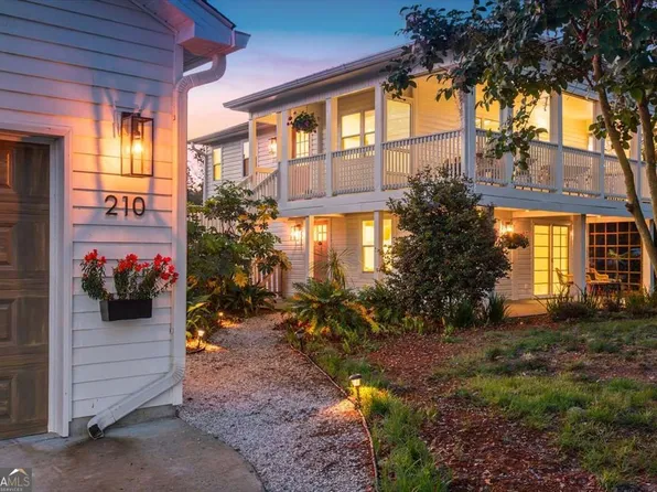 210 Battery Way, Savannah, GA 31410