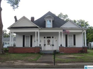 303 N Center Ave, Piedmont, AL 36272
