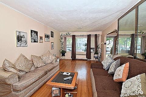 5th image of 7806 266th St
