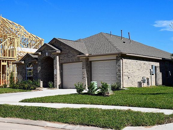 3rd image of 29442 Westhope Dr