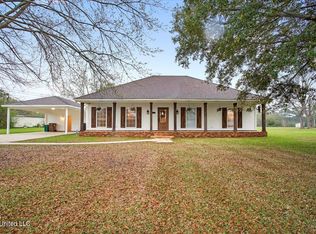 15294 Shriners Blvd, Biloxi, MS 39532