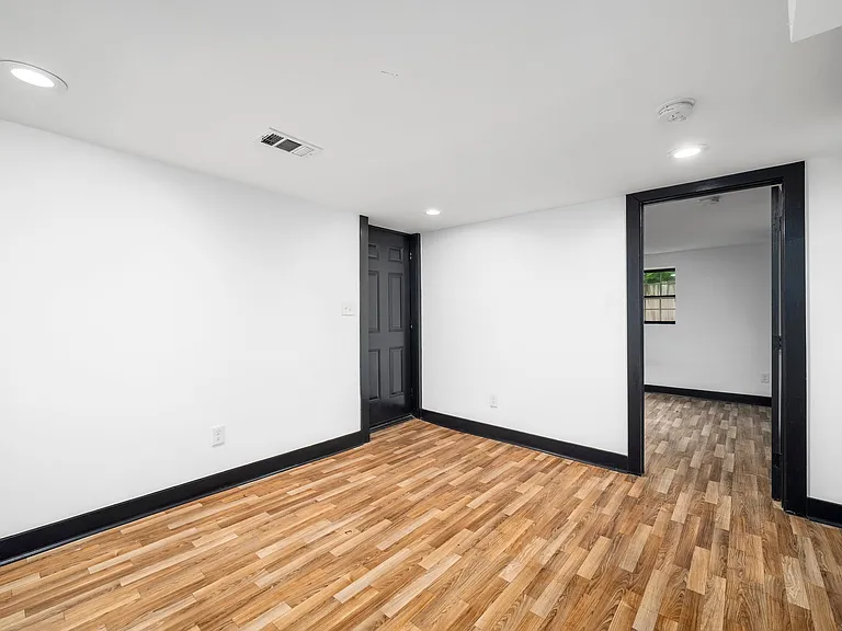 380 New Jersey Ave NW — Photo 15