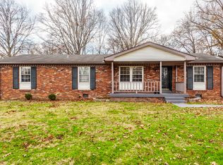 124 Anchor Dr, Hendersonville, TN 37075