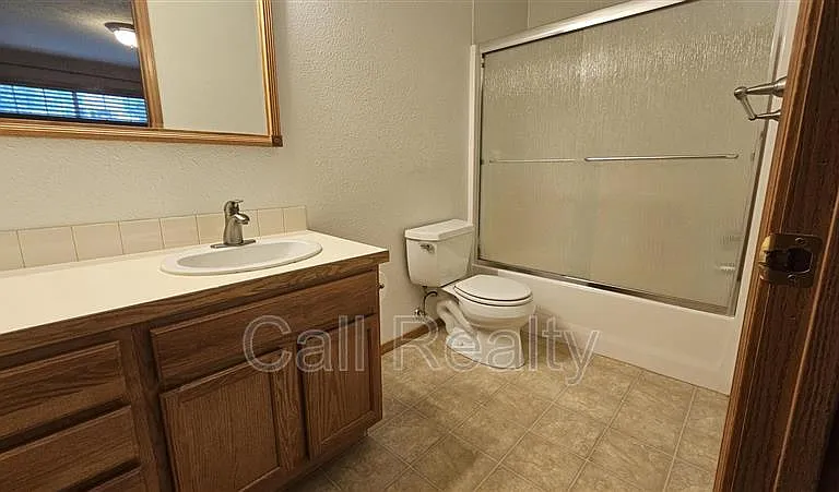 3127 E 18th Ave — Photo 15