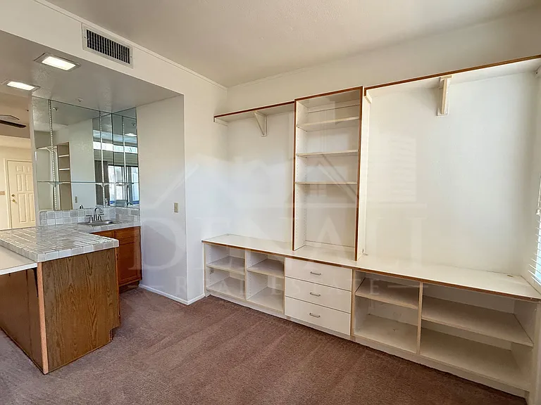 11766 E Becker Ln — Photo 10