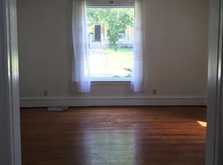 313 Ronalds St FLOOR 1, Iowa City, IA 52245