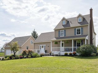 1611 Parkhill Rd W, Cavan Monaghan, ON K9J0E5