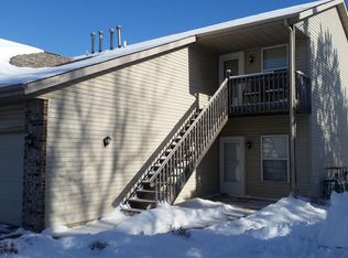 8451 Woodcreek Ave APT 1, Machesney Park, IL