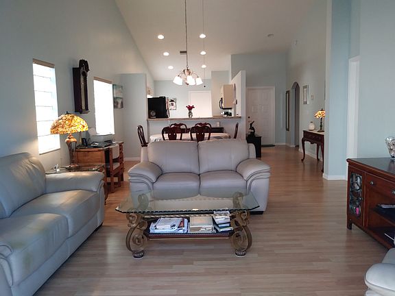 4th image of 5147 Marla Dr