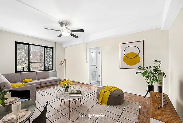 1st image of 1718 Purdy St APT 4C
