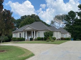 516 Mockingbird Ln, Humboldt, TN 38343