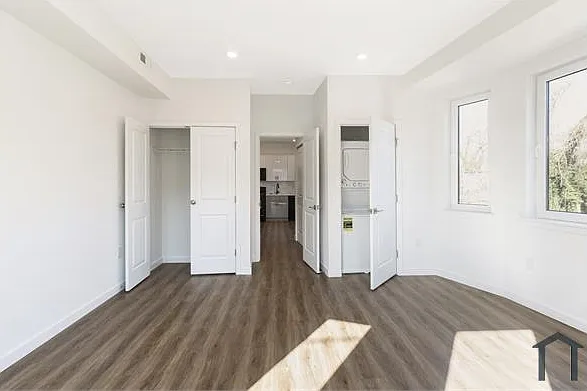 1616 N 54th St — Photo 16